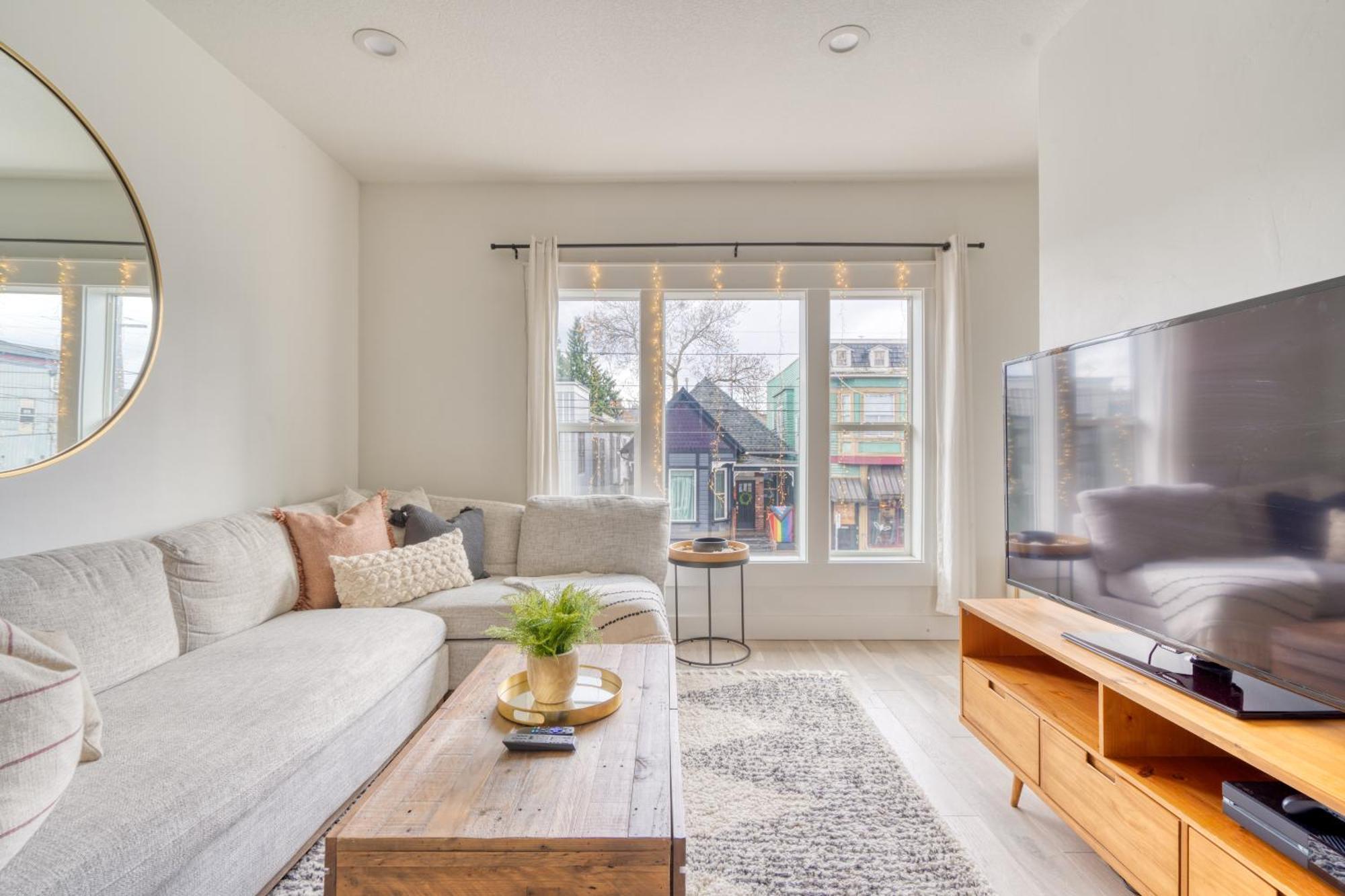 Stay Portland - Perfect Portland Farmhouse Loft - Breweries & Bars Екстер'єр фото