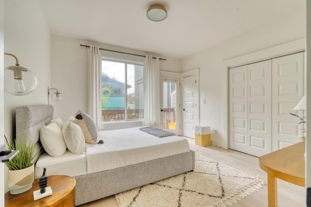 Stay Portland - Perfect Portland Farmhouse Loft - Breweries & Bars Екстер'єр фото