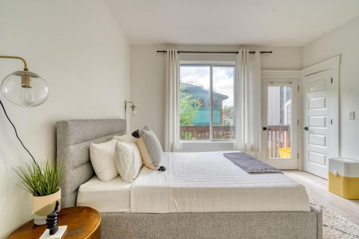Stay Portland - Perfect Portland Farmhouse Loft - Breweries & Bars Екстер'єр фото